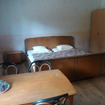 Kortsitalu Kuelalistemaja Kwatera prywatna