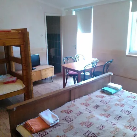 Kortsitalu Kuelalistemaja * Kopu (Viljandimaa)