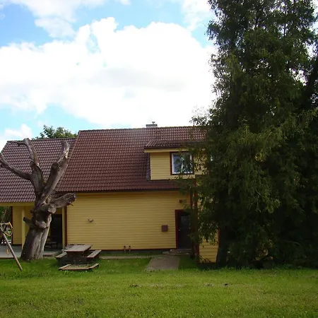 Séjour chez l'habitant Kortsitalu Kuelalistemaja